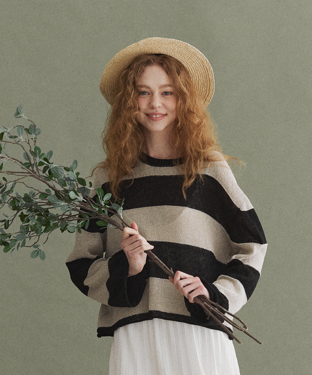 Linen Stripe Crop Knitwear Top_Black Beige